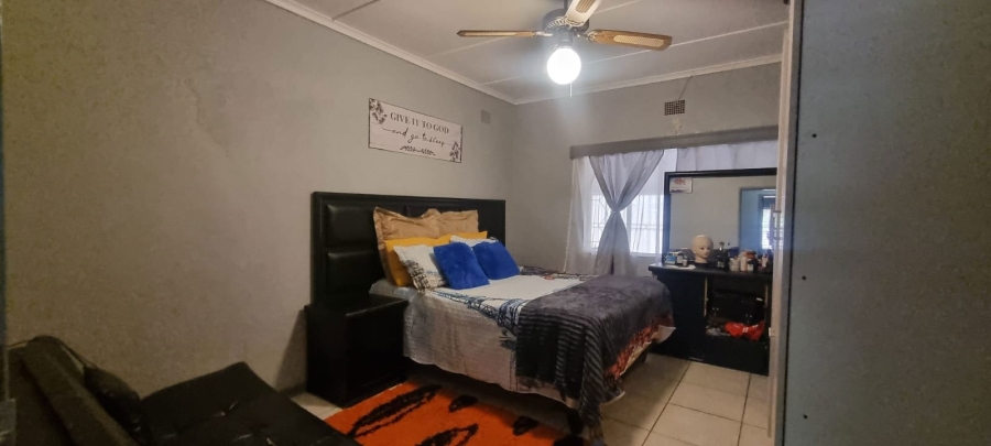 4 Bedroom Property for Sale in Beaconsfield Northern Cape